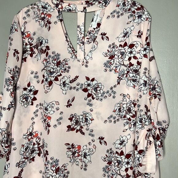 Active USA floral, long sleeve, semi sheer blouse, size large - Picture 7 of 11